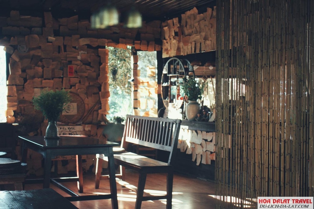 Tiệm Trà Cô An