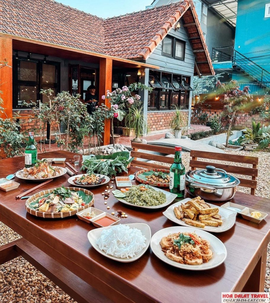 Tiệm nhậu Hòa Bình