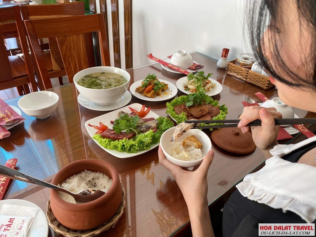An Lạc Tâm - Chuỗi Hệ Thống Chay Đà Lạt