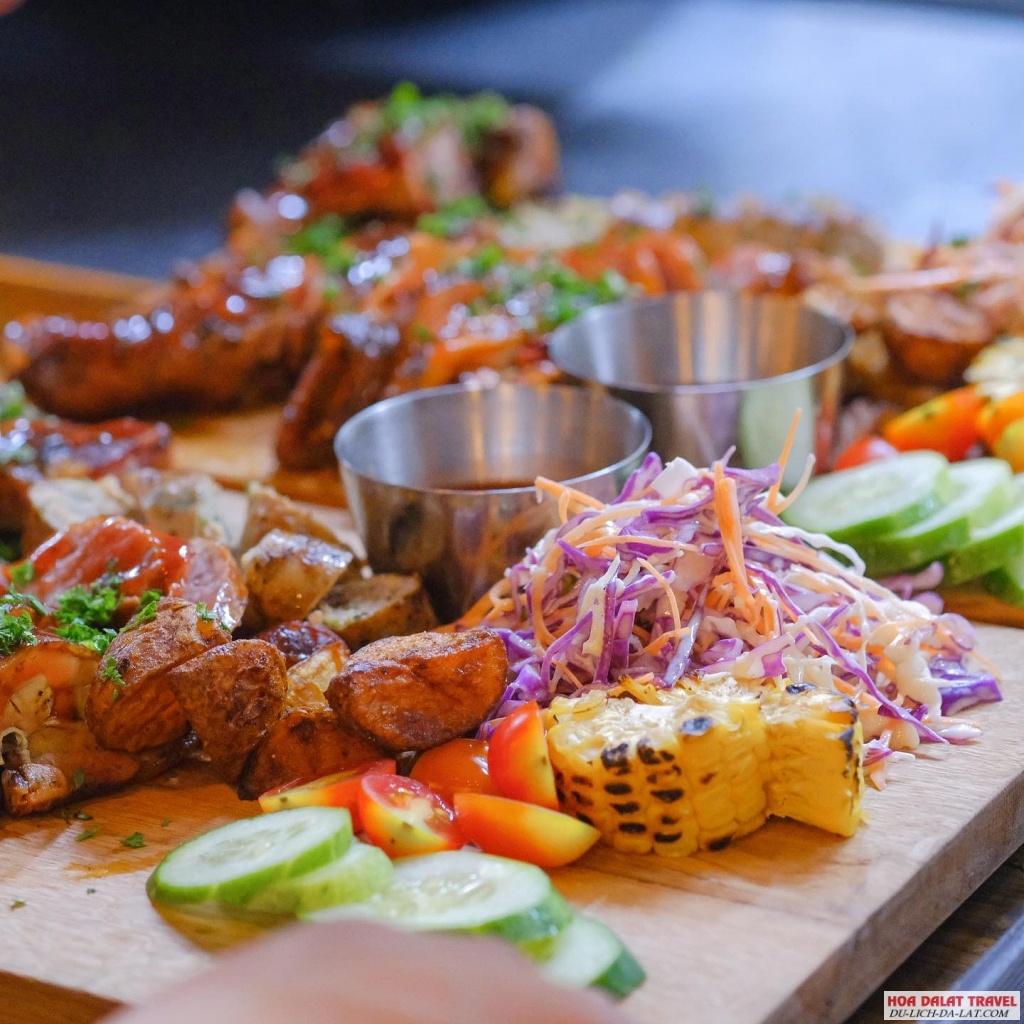 Barn House BBQ and Beer Đà Lạt