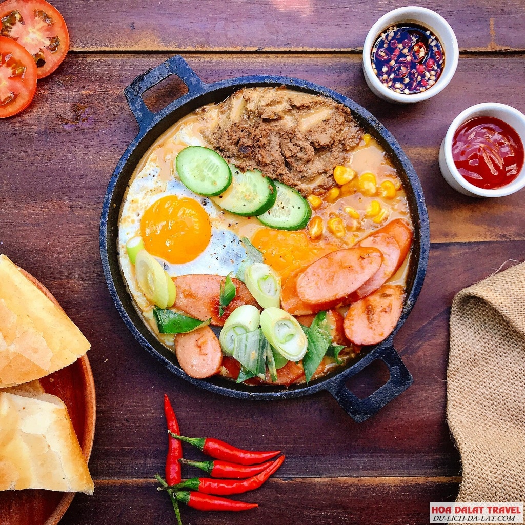Các quán bánh mì chảo Đà Lạt chất lượng, đáng thưởng thức nhất