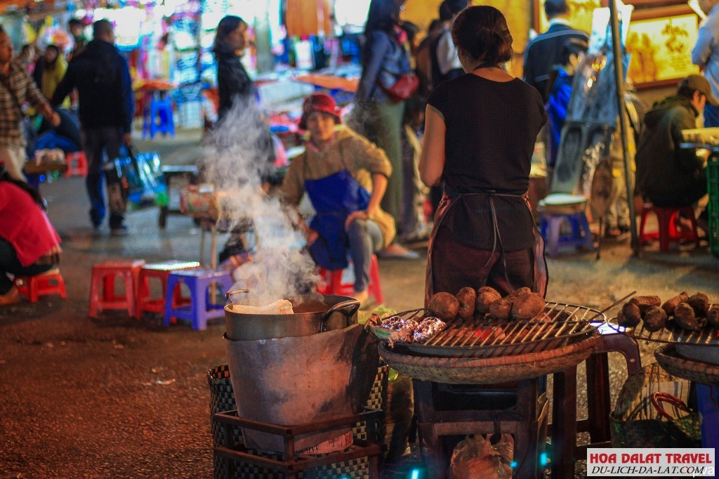 Chợ Âm Phủ