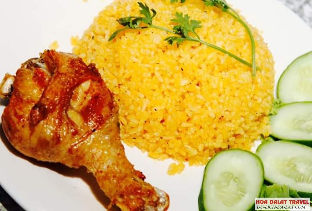 Cơm Gà Xối Mỡ Cô Thu
