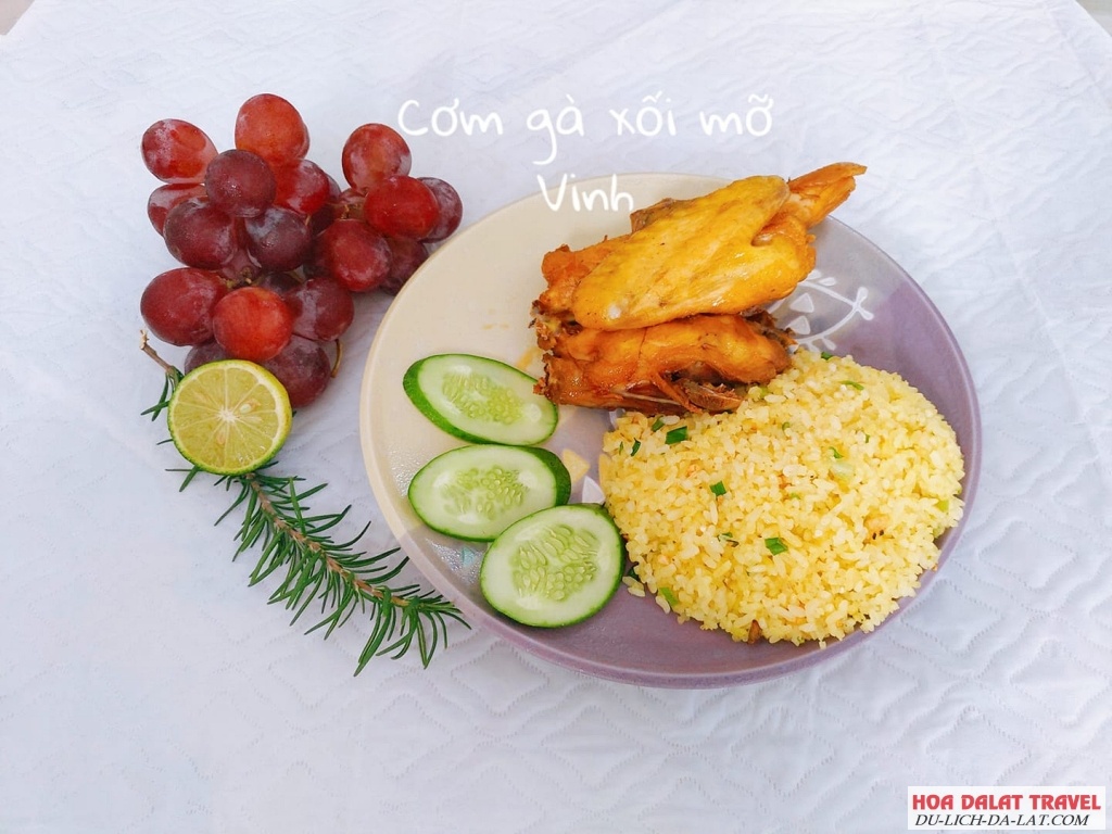 Cơm Gà Xối Mỡ Vinh