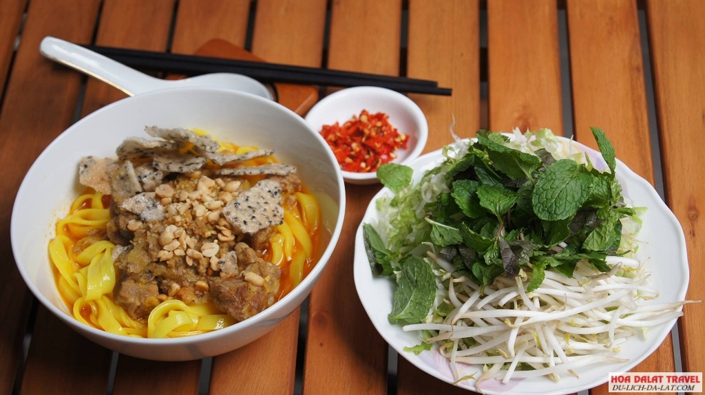 Đặc trưng của mì quảng Đà Lạt