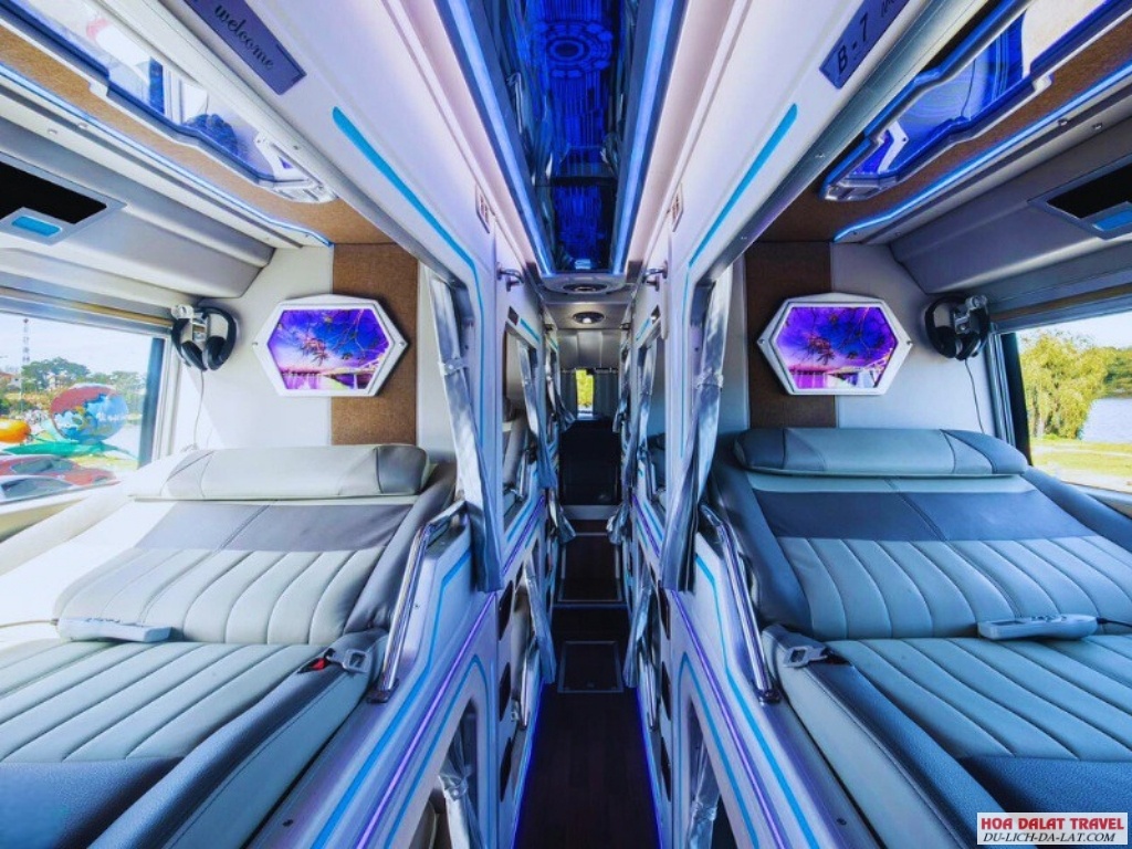 Đi Đà Lạt, chọn ngay xe phòng đôi Venus Limousine