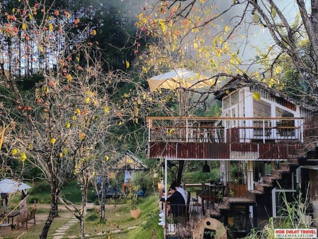 Đợi một người