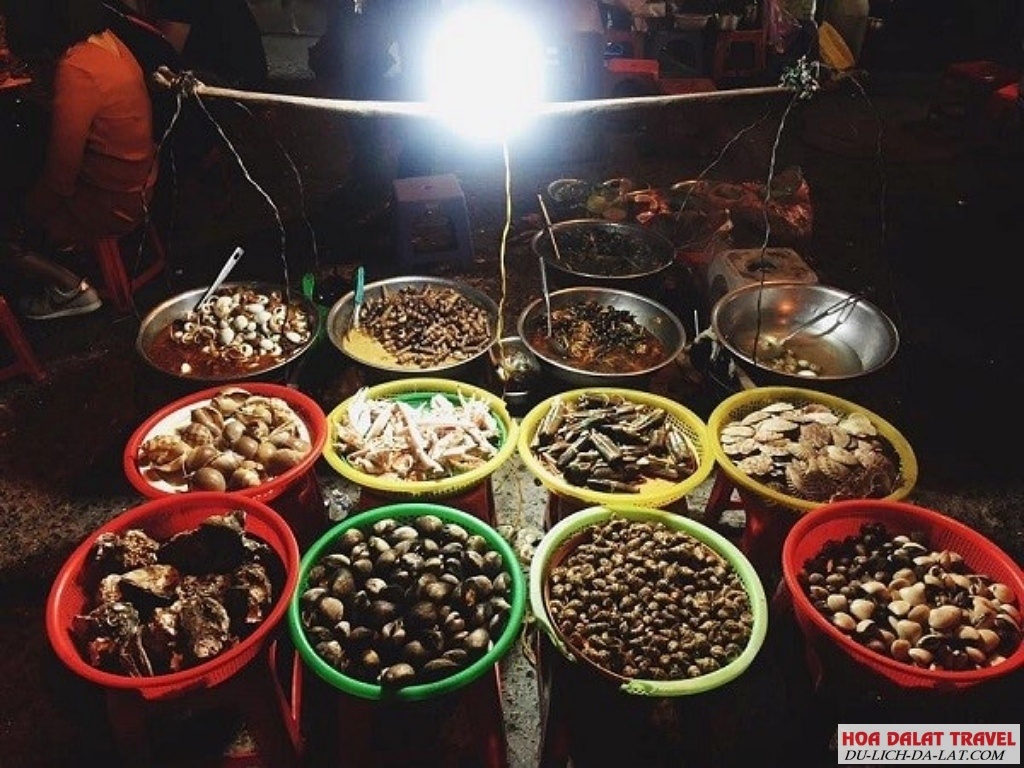 Hàng Ốc gánh