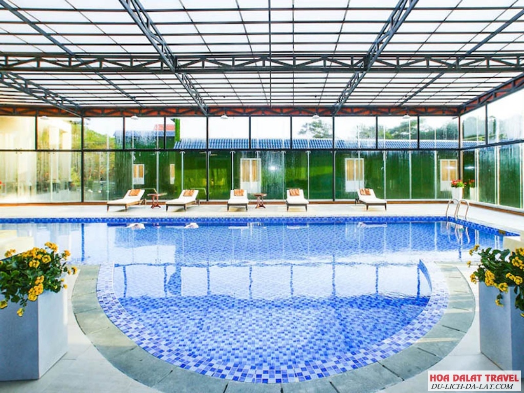 Ladalat Hotel - hồ bơi