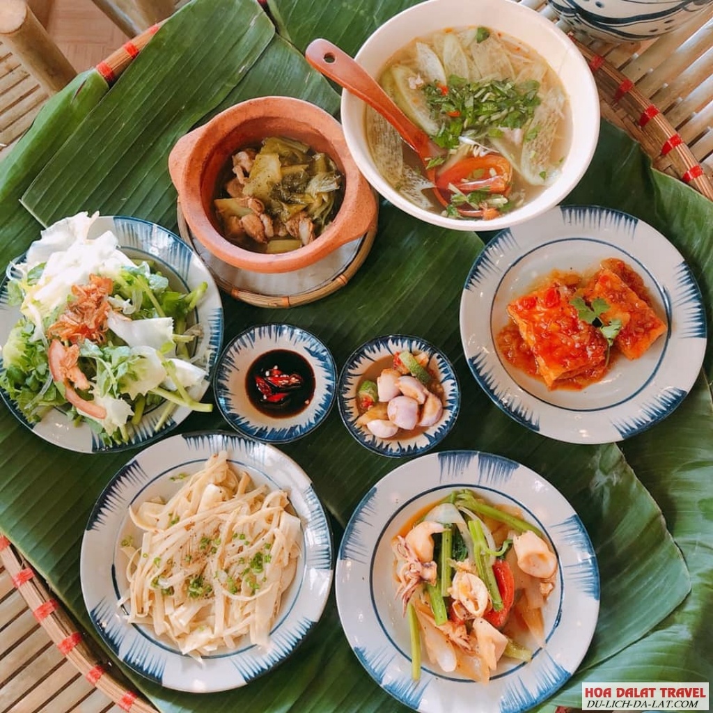 Món Cơm niêu Đà Lạt