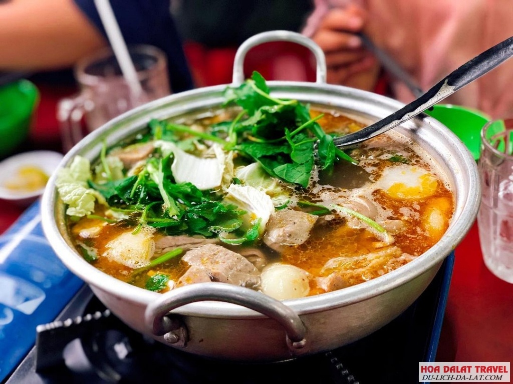 Món Lẩu bò Đà Lạt
