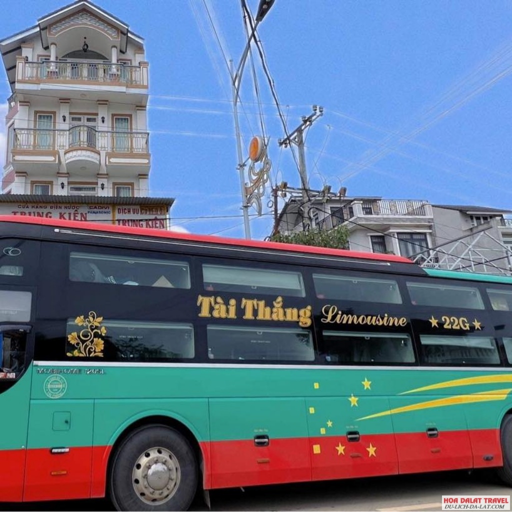 Nhà xe Tài Thắng