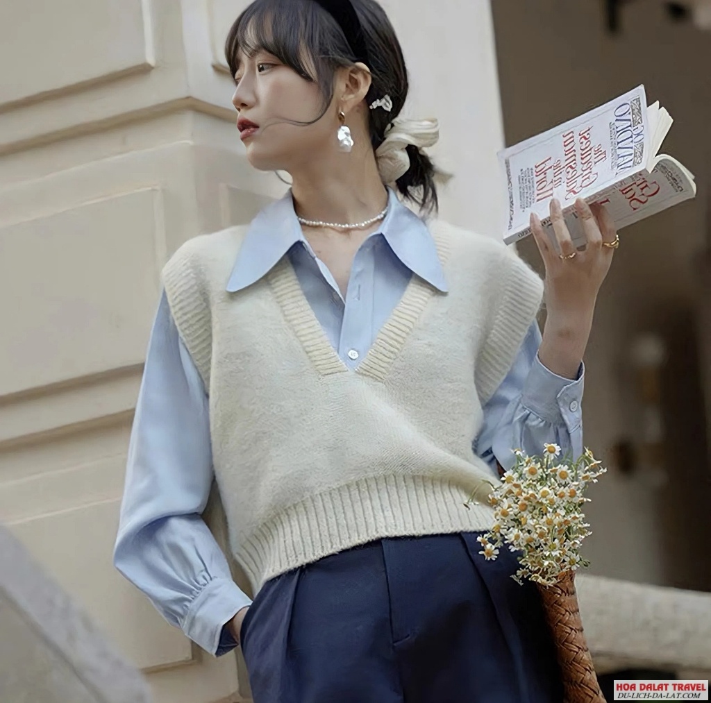 Phong cách năng động với kết hợp áo sơ mi và len gile