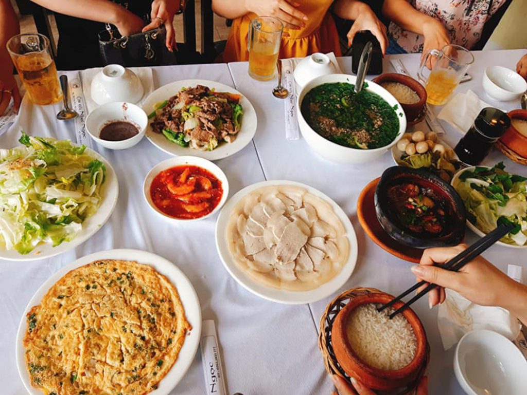 Review Cơm Niêu Như Ngọc