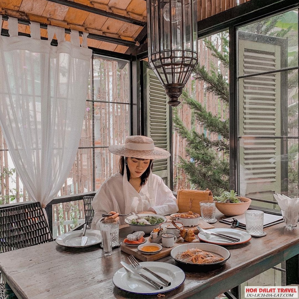 Review Nhà hàng Biang Bistro