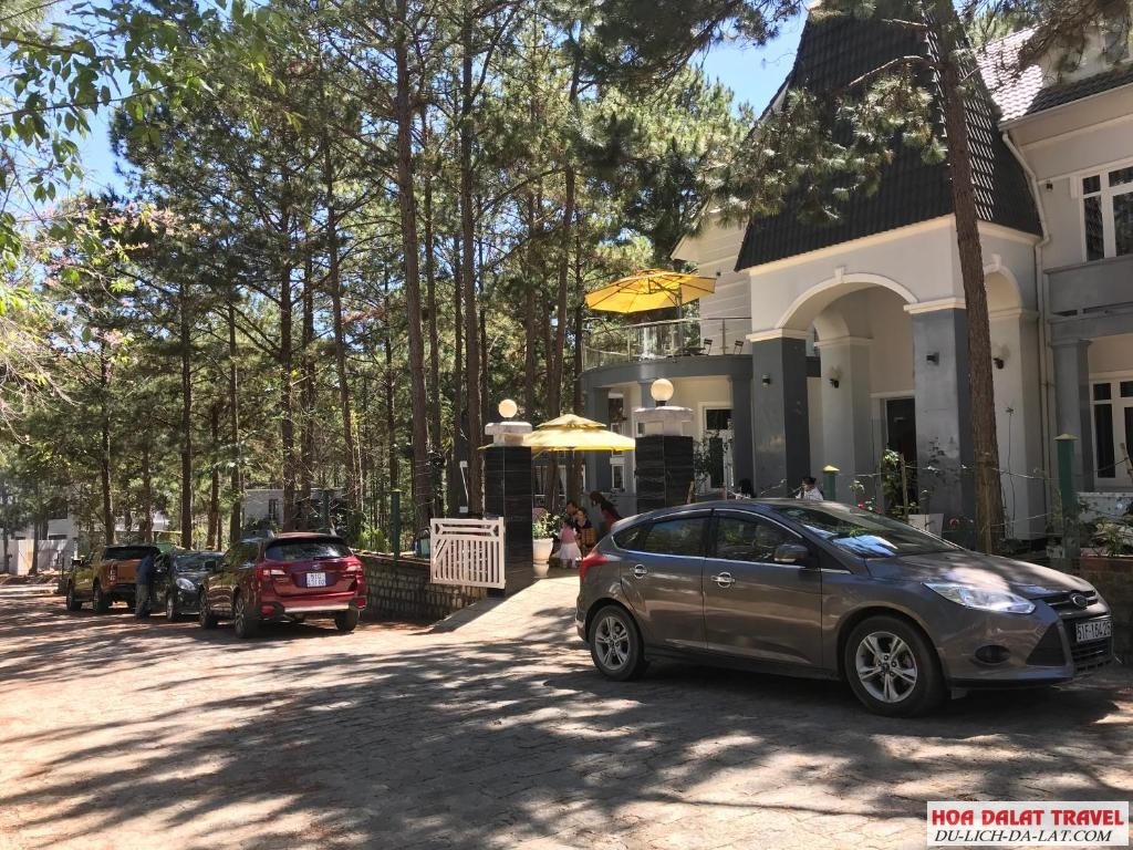 Villa Hoa Hồng Hồ Tuyền Lâm