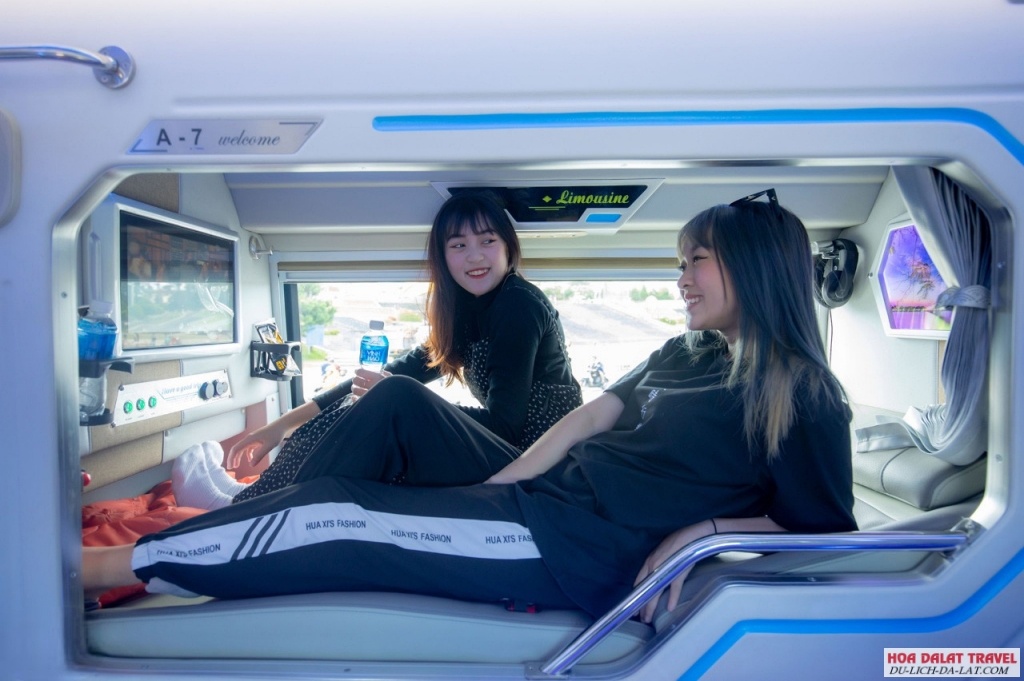 Xe phòng đôi Limousine Amazing
