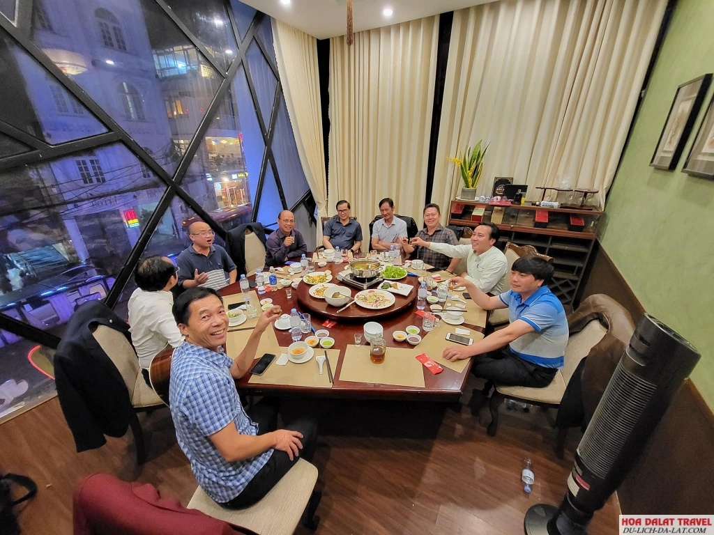 Không gian phòng vip Hoàng Gia Đà Lạt