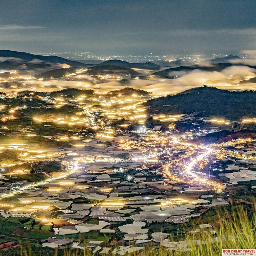 LangBiang về đêm