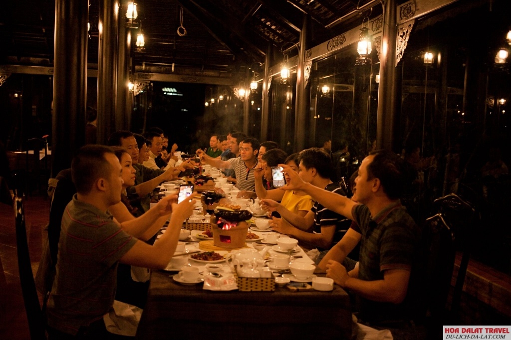 Nhà hàng Song Mây Đà Lạt