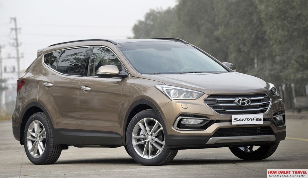 Xe 7 chỗ Hyundai Santafe