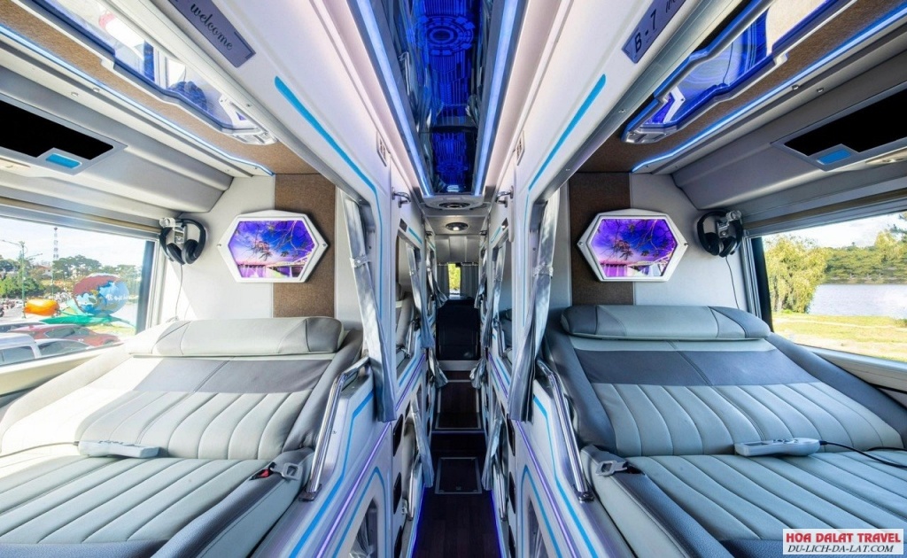Xe giường nằm cao cấp Tiến Oanh Limousine