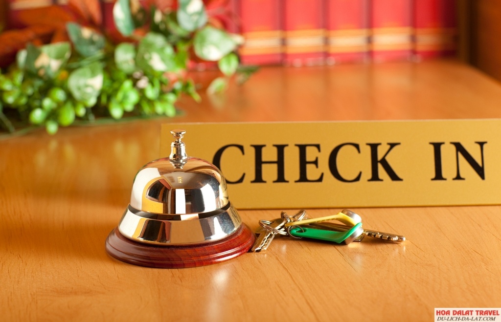 Check in là gì