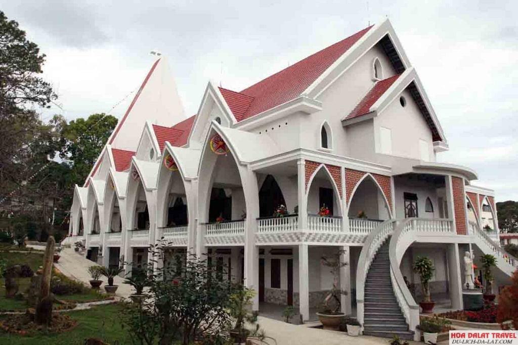 Nhà Thờ Thánh Tâm