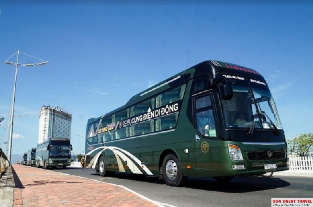 Nhà xe Limousine Cúc Tùng