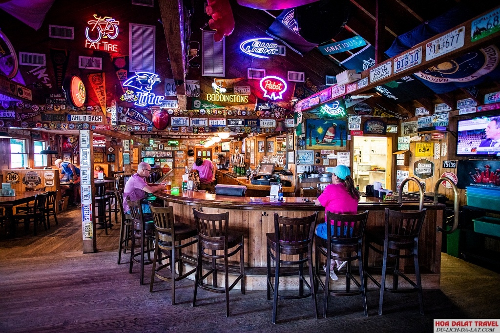Quán Pub