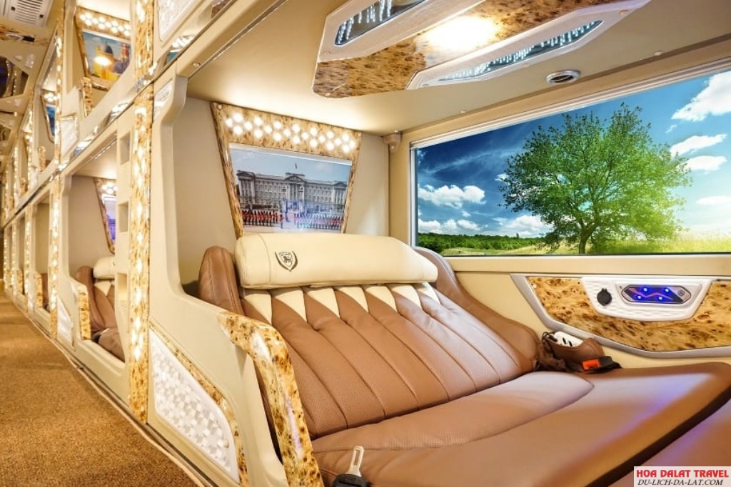 Xe limousine giường nằm