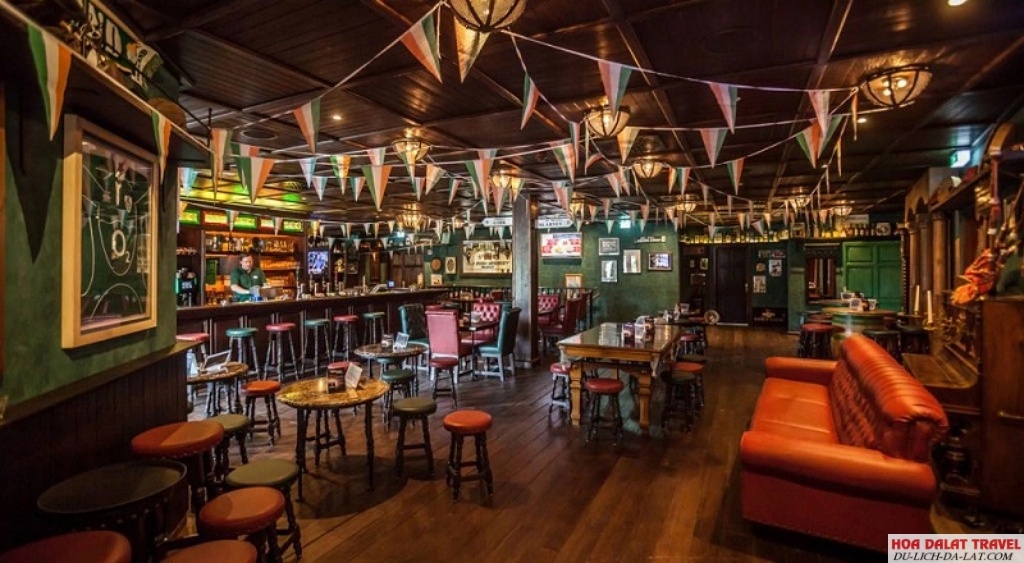 kinh doanh mô hình quán pub