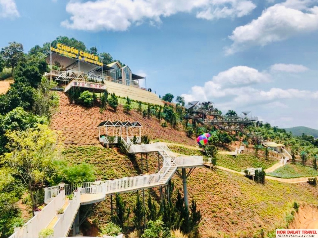Chuồn Chuồn Bistro