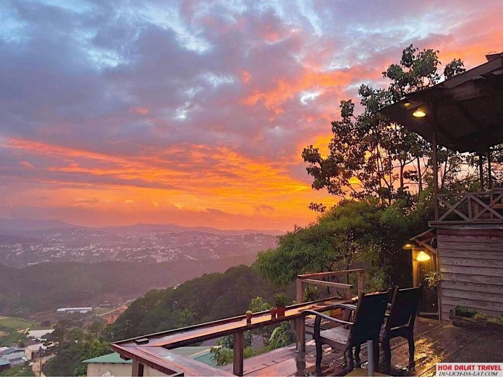 Hoàng hôn cũng đẹp tại Cheoo Veoô