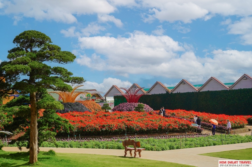 Làng Hoa Vạn Thành