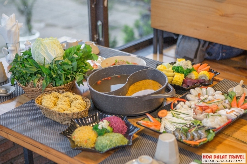 Léguda Buffet Rau Đà Lạt