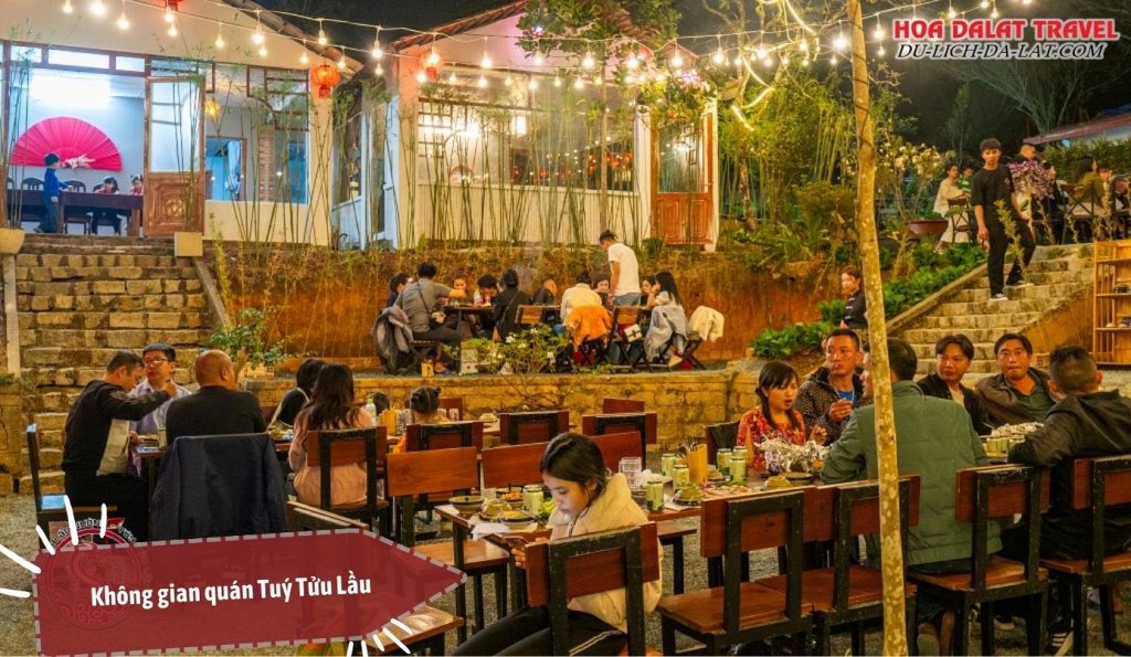 Không gian Tuý Tửu Lầu mang đậm phong cách cổ trang