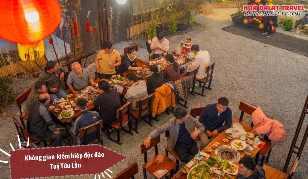 Thưởng thức ẩm thực trong không gian kiếm hiệp độc đáo